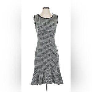 Max Studio Black and White Houndstooth Patterned Dress